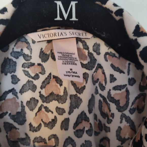 Victoria secret Sleep Top Size M #167 - Picture 3 of 4